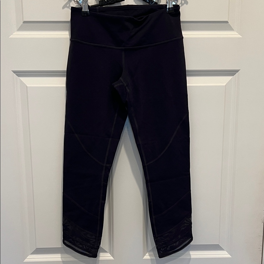 Lululemon Deep Purple crop Leggings 6